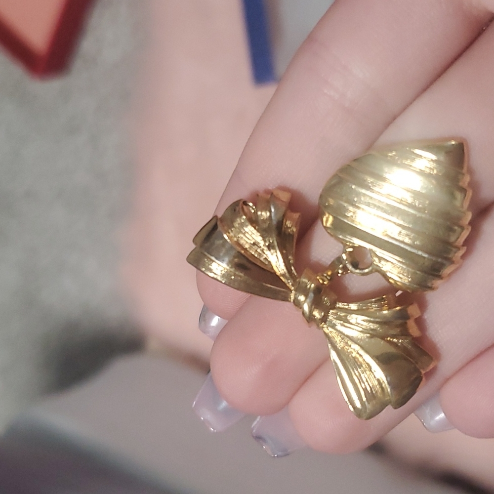 I love you grandmother brooch